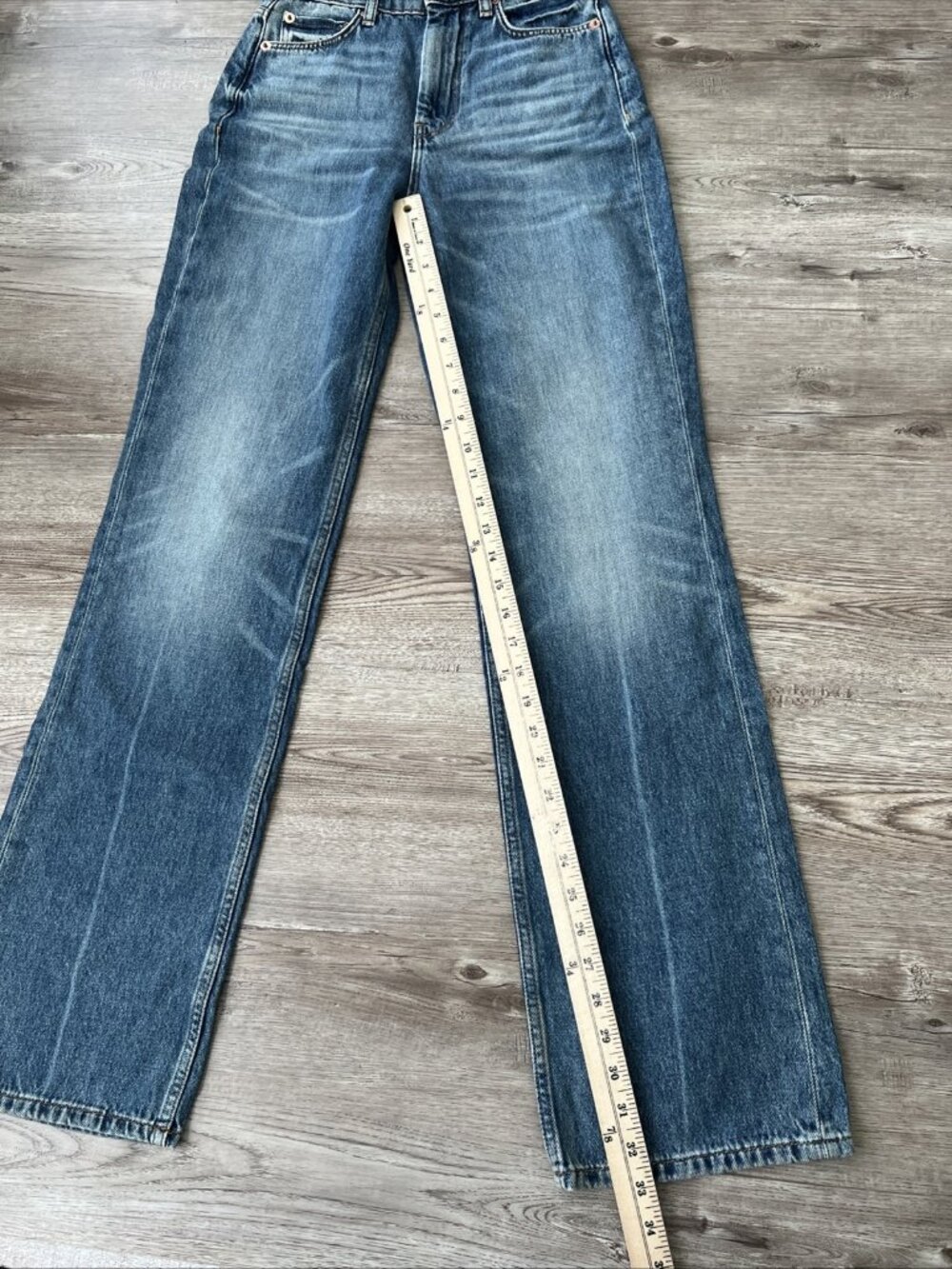 NWT Guess Straight High 80s Straight Jeans Womens 25 Medium Wash High Rise - Picture 6 of 16